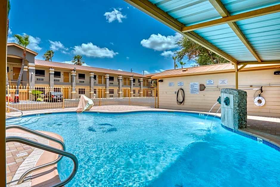 Texas Inn Donna
