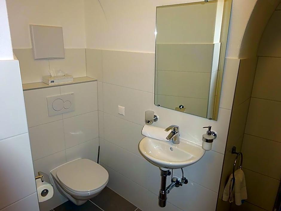 Hotel Widhof - Check-in im Hotel Nibelungenhof