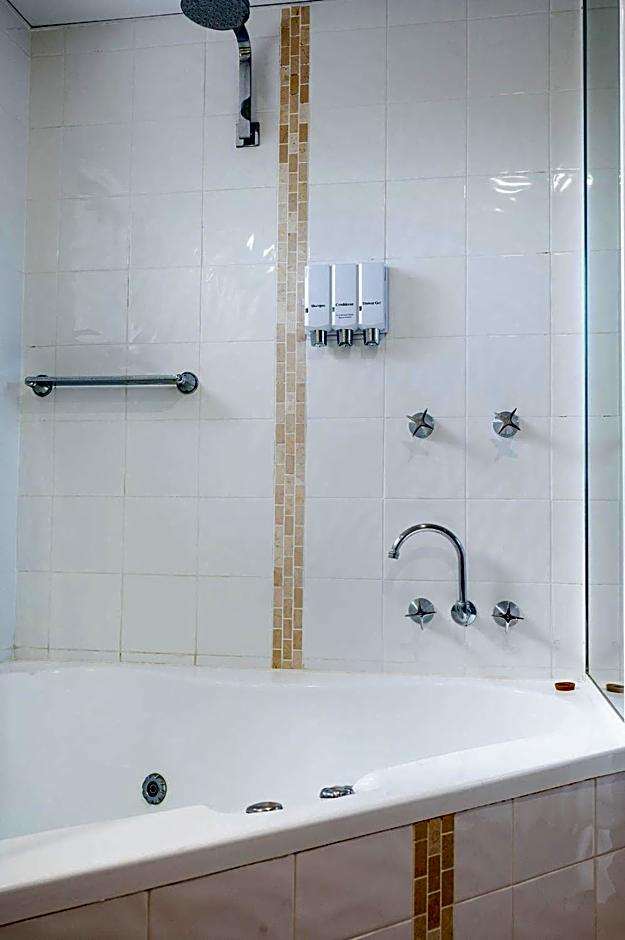 Quality Inn City Centre