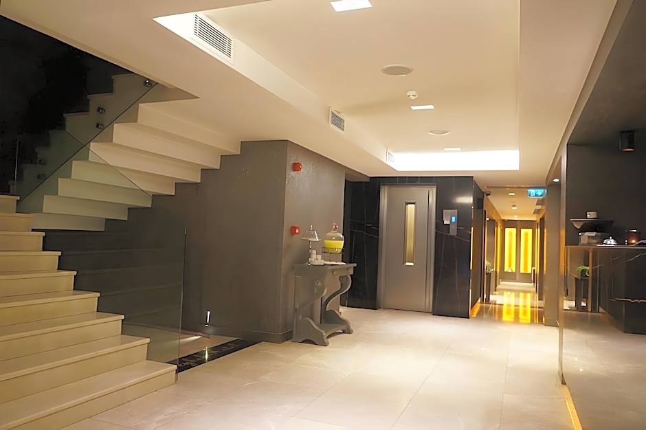The New Hotel Zeybek