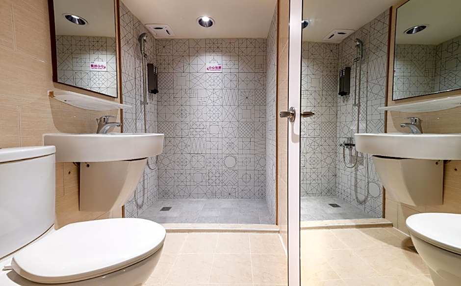 Royal Group Hotel Xiong Zhong Branch