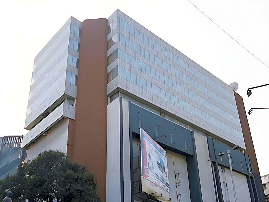 Photo 1 of 50 of Hotel Aurora Towers