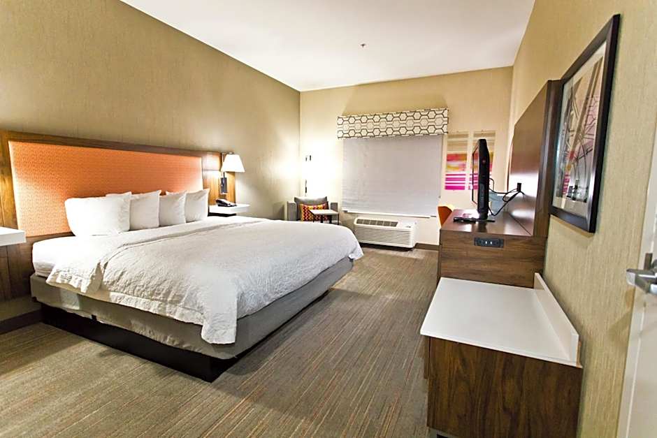 Hampton Inn By Hilton & Suites Sacramento - Cal Expo