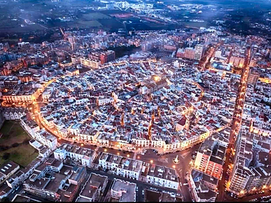 l'angolo di Gaudì, alcoba Blanca