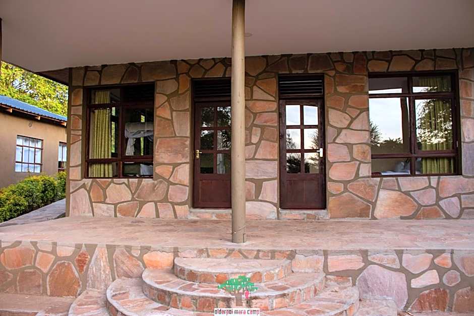 Oldarpoi Wageni Camps