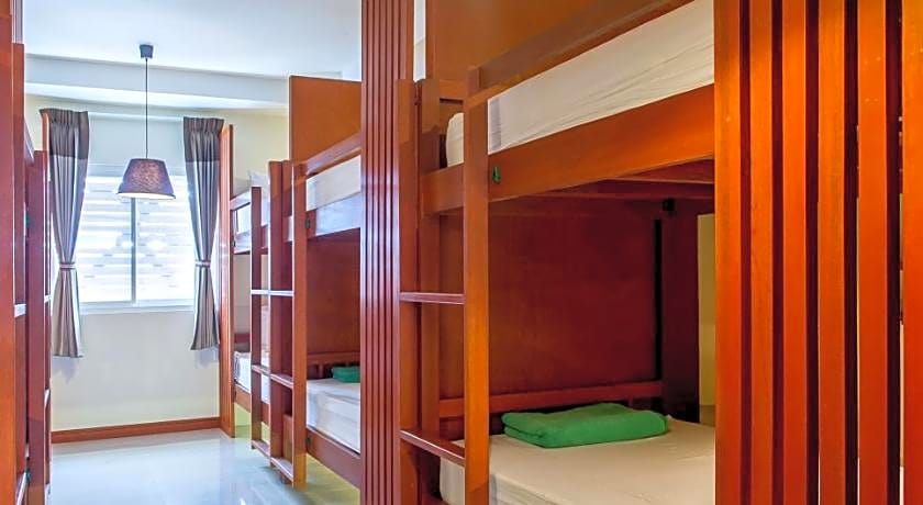 Phangan Pearl Hostel