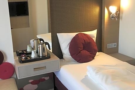 Single Room - Disability Access