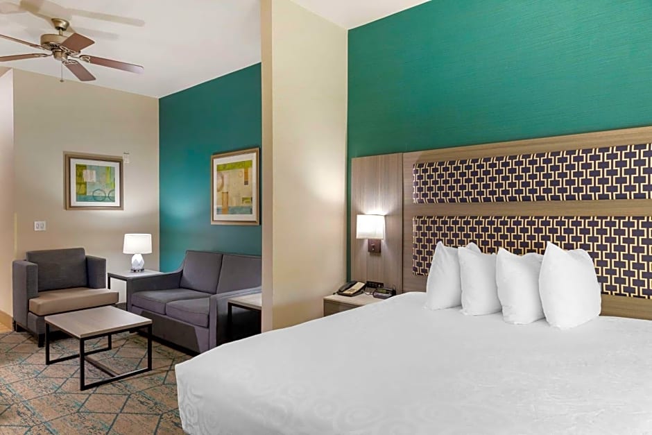Best Western Plus Wasco Inn & Suites
