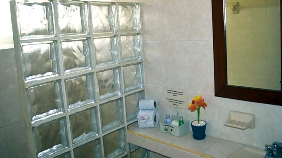 Arrecifes Suites