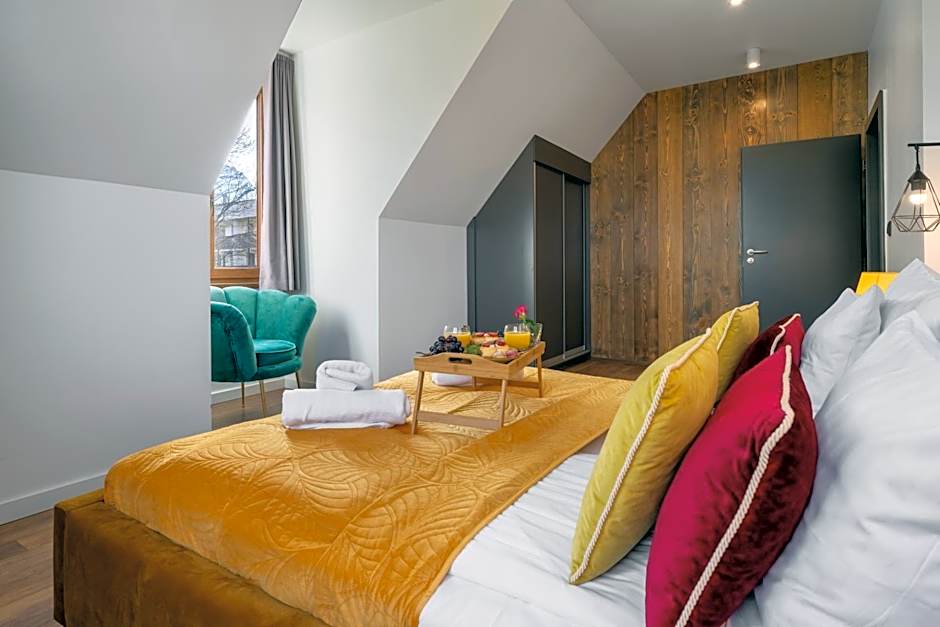 WILLA JAROSTA & SPA, reception, free parking, early check-in
