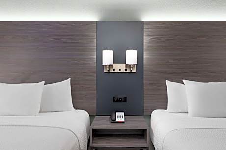 Baymont by Wyndham Creedmoor