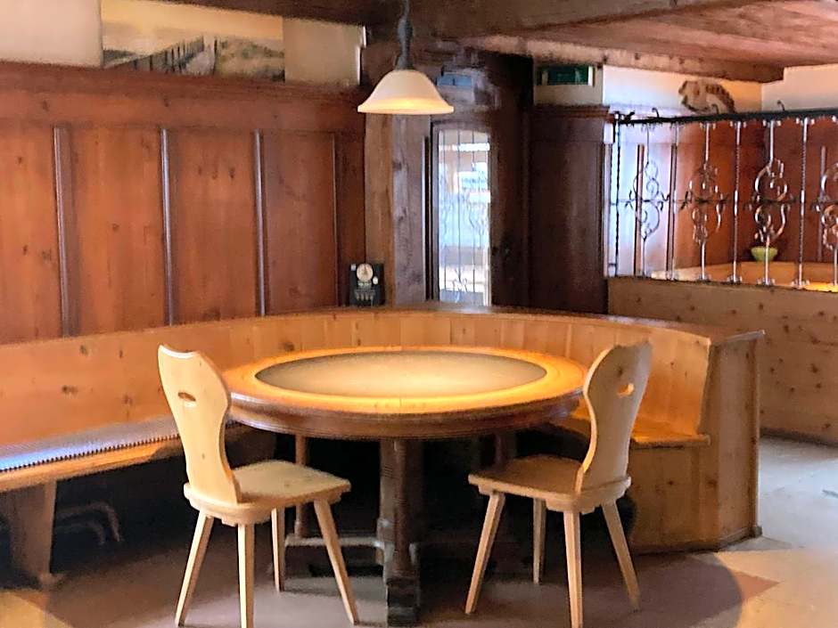 Chrona Bed & Breakfast