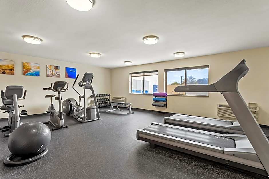 Comfort Inn & Suites Albuquerque Downtown – Albuquerque, NM