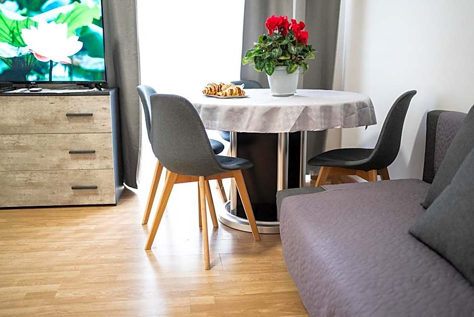 Home Joséphine - CASERTA