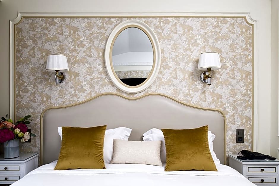 Hotel Saint Petersbourg Opera