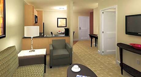 Queen Studio with Kitchenette