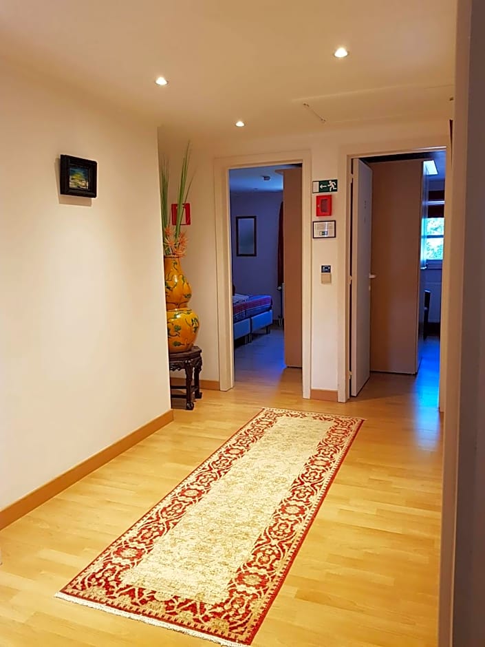 B&B Woodside