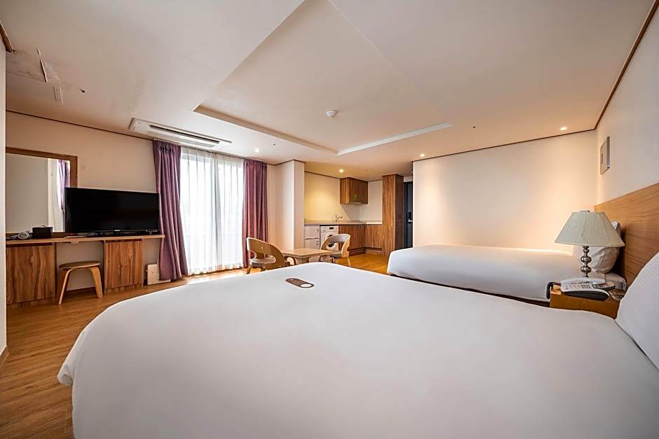 Hotel Rest seogwipo