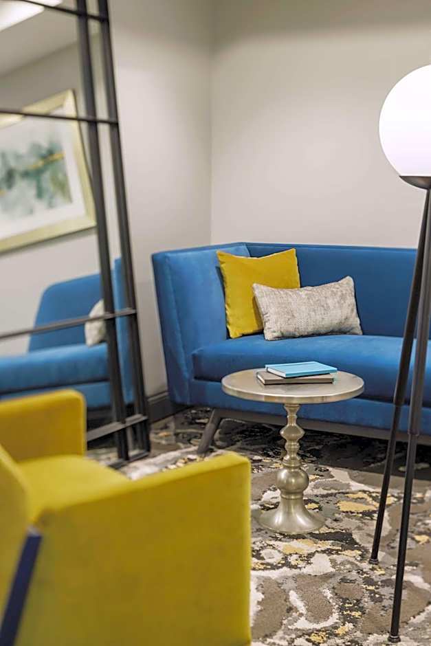 Hotel Trilogy Albany Airport, Tapestry Collection by Hilton