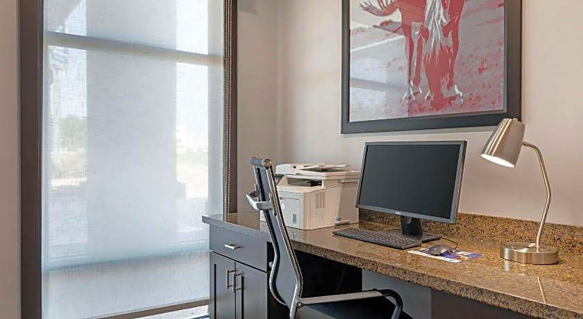 Best Western Carthage Inn & Suites