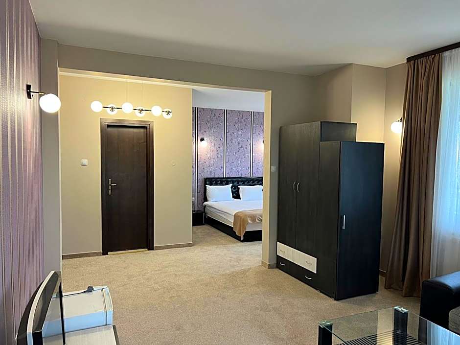 Chiflika Family Hotel