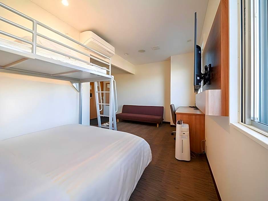 Super Hotel Yamagata Sakurambo-Higashine Station Front