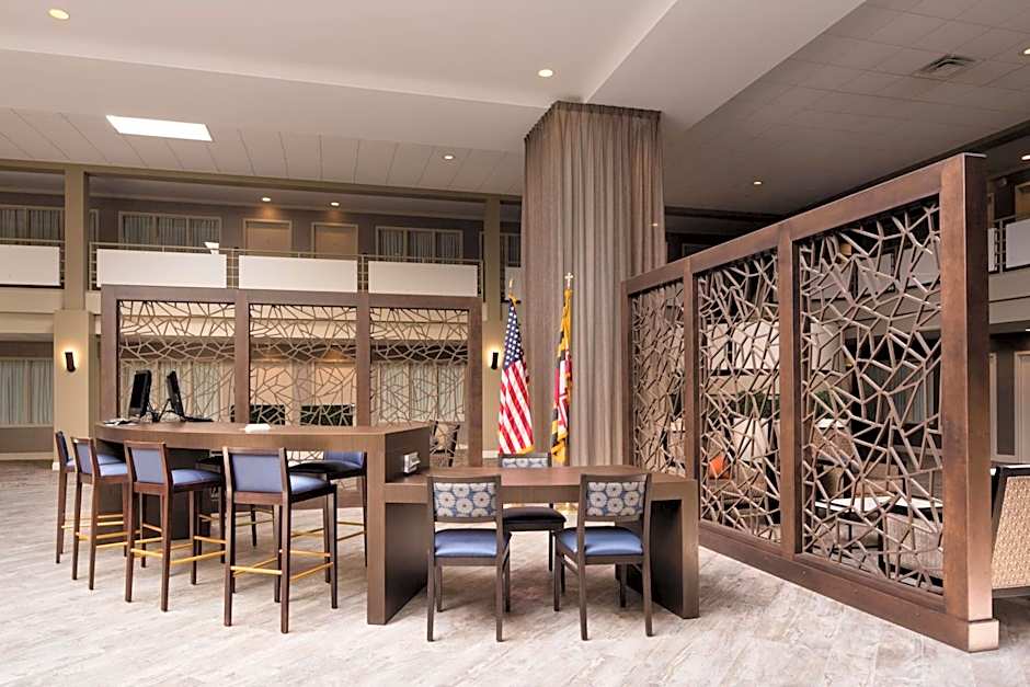 DoubleTree by Hilton Laurel