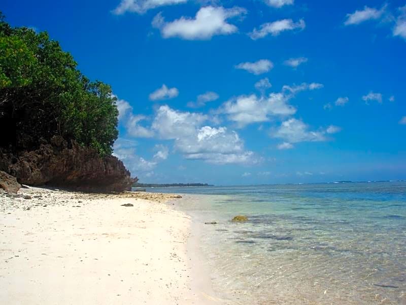 Holiday Saipan Hotel