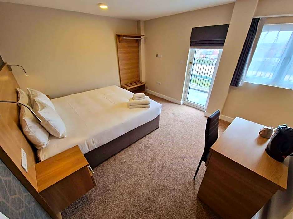 Photo 1 of 10 of Superior King Room with Kitchenette
