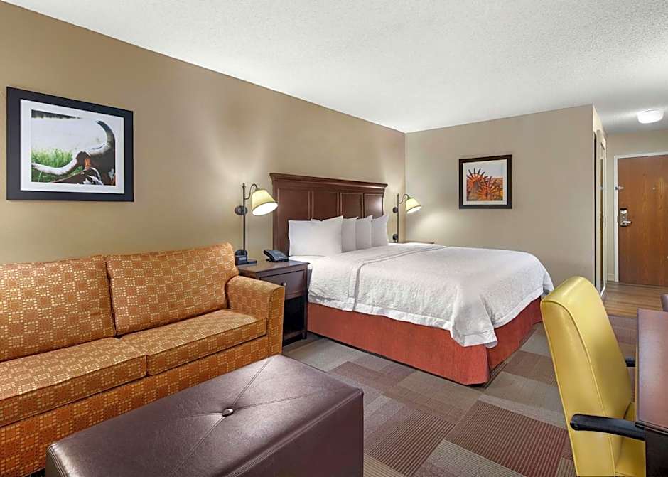 Hampton Inn By Hilton Dallas/Irving-Las Colinas