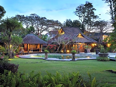 Alindra Villa