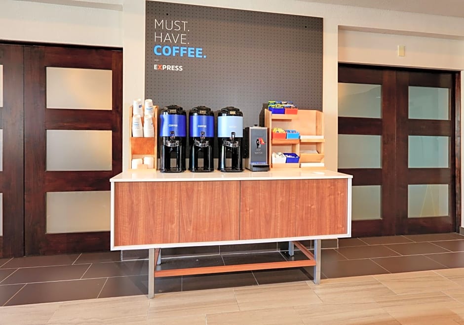 Holiday Inn Express & Suites Austin - Round Rock By IHG