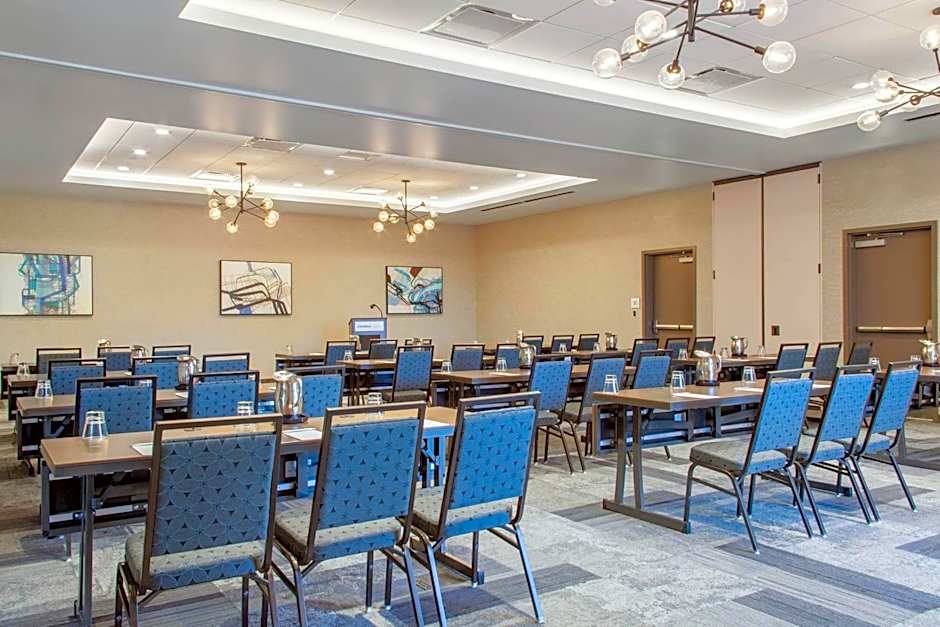 Cambria Hotel Phoenix Chandler - Fashion Center