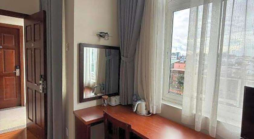 Dreams Hotel