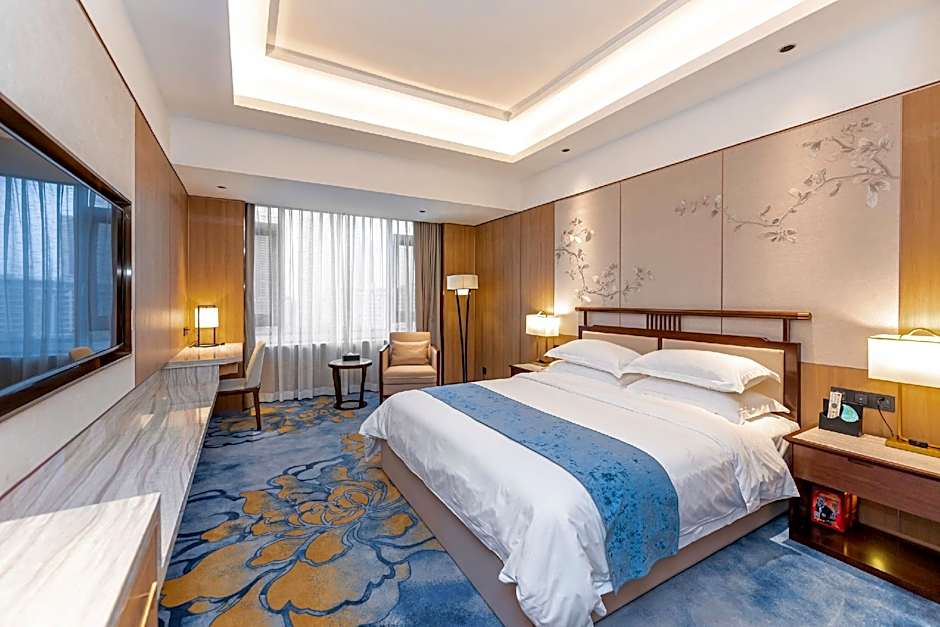 IU Hotel Zhanjiang Haibin Park Seaview Corridor