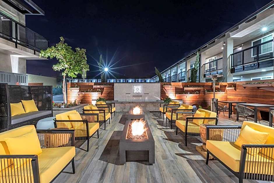 Bluestem Hotel Torrance Los Angeles, Ascend Hotel Collection