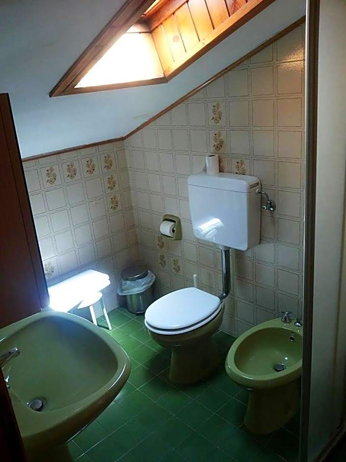 Foto 1 di 6 di Quadruple Room