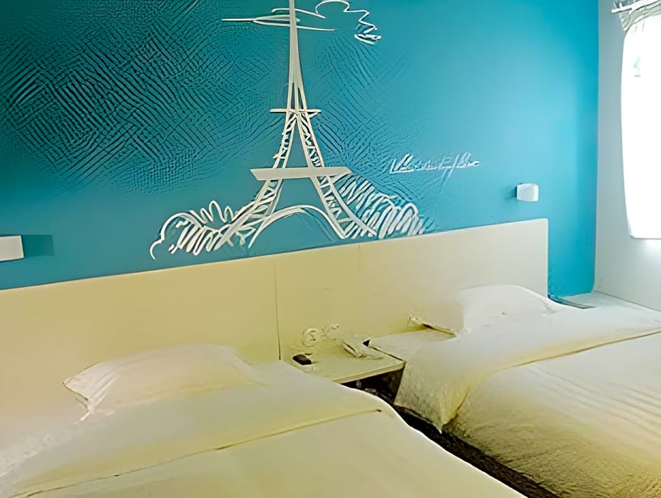 V8 Hotel Xi Cun Branch