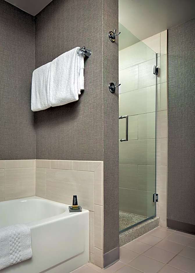 Chicago Marriott Suites Deerfield