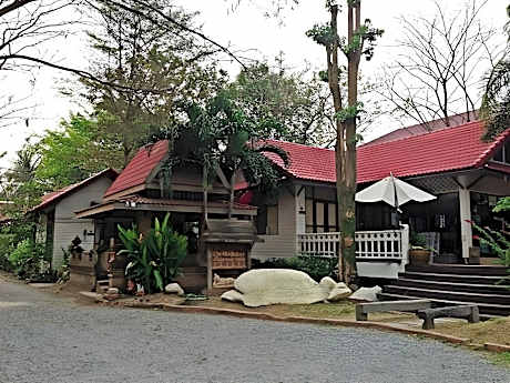 The Old Palace Resort