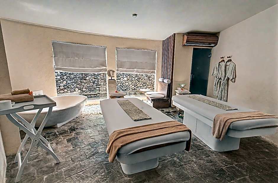 WakaGangga Hotel