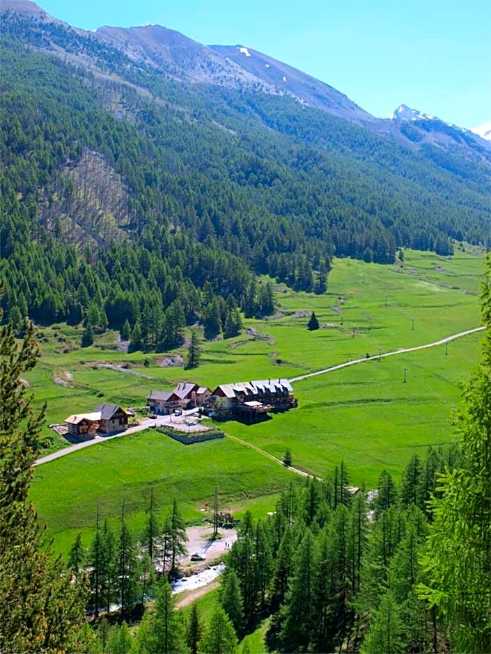 Logis Hôtel Spa la Cascade