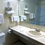 Super 8 by Wyndham Port Clinton