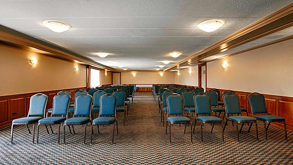 Valley Plaza Inn