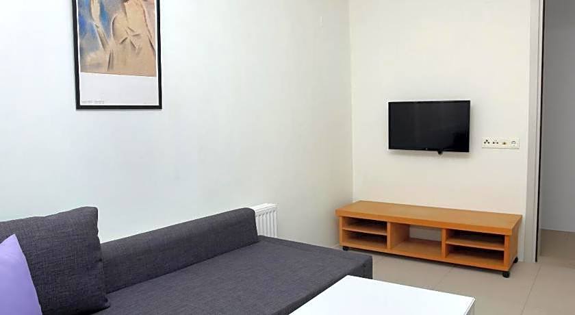 VIVIAN Art Apartments