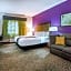 La Quinta Inn & Suites by Wyndham Elkhart