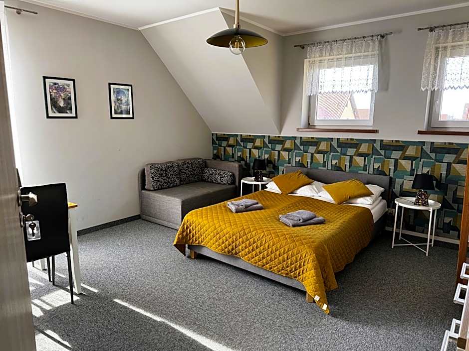 ApartamentyKudowa - Willa Pod Dębami z ogrodem i parkingiem,