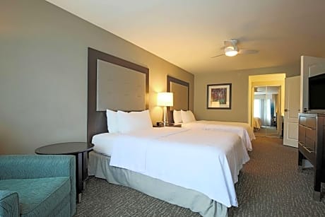 One-Bedroom Premium Suite with Two Queen Beds - Non-Smoking