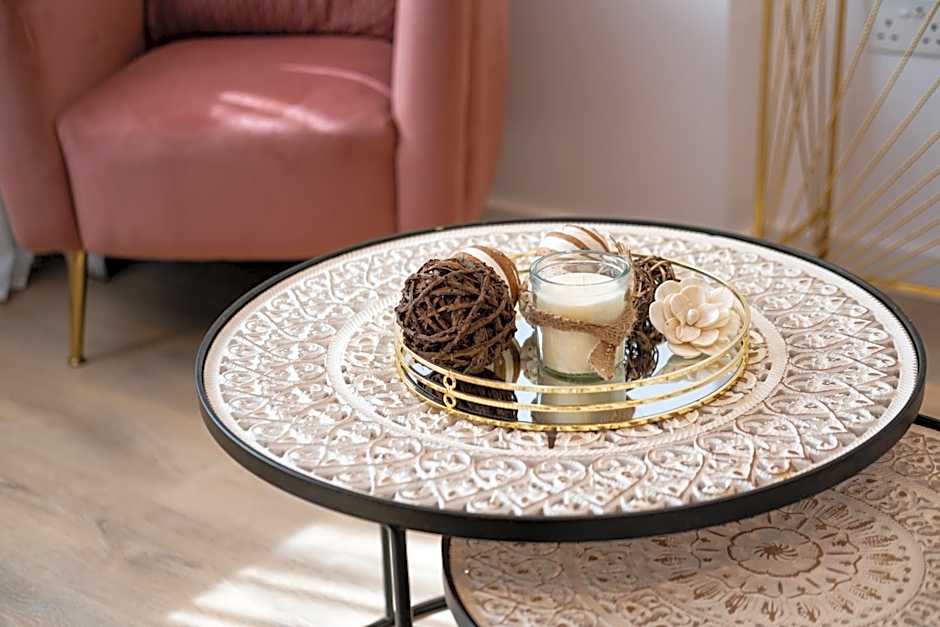 Lazuli Hermes Apartments