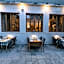 Hotel Peristil